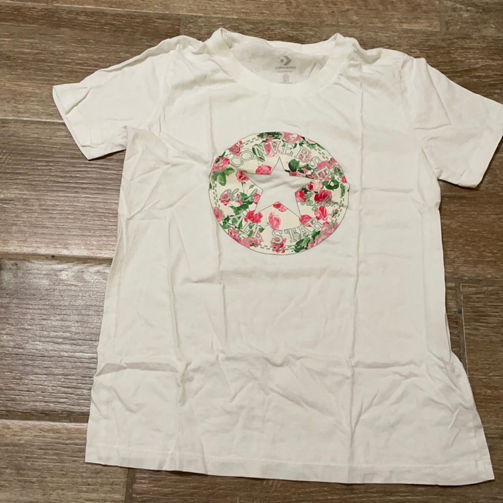converse logo shirt